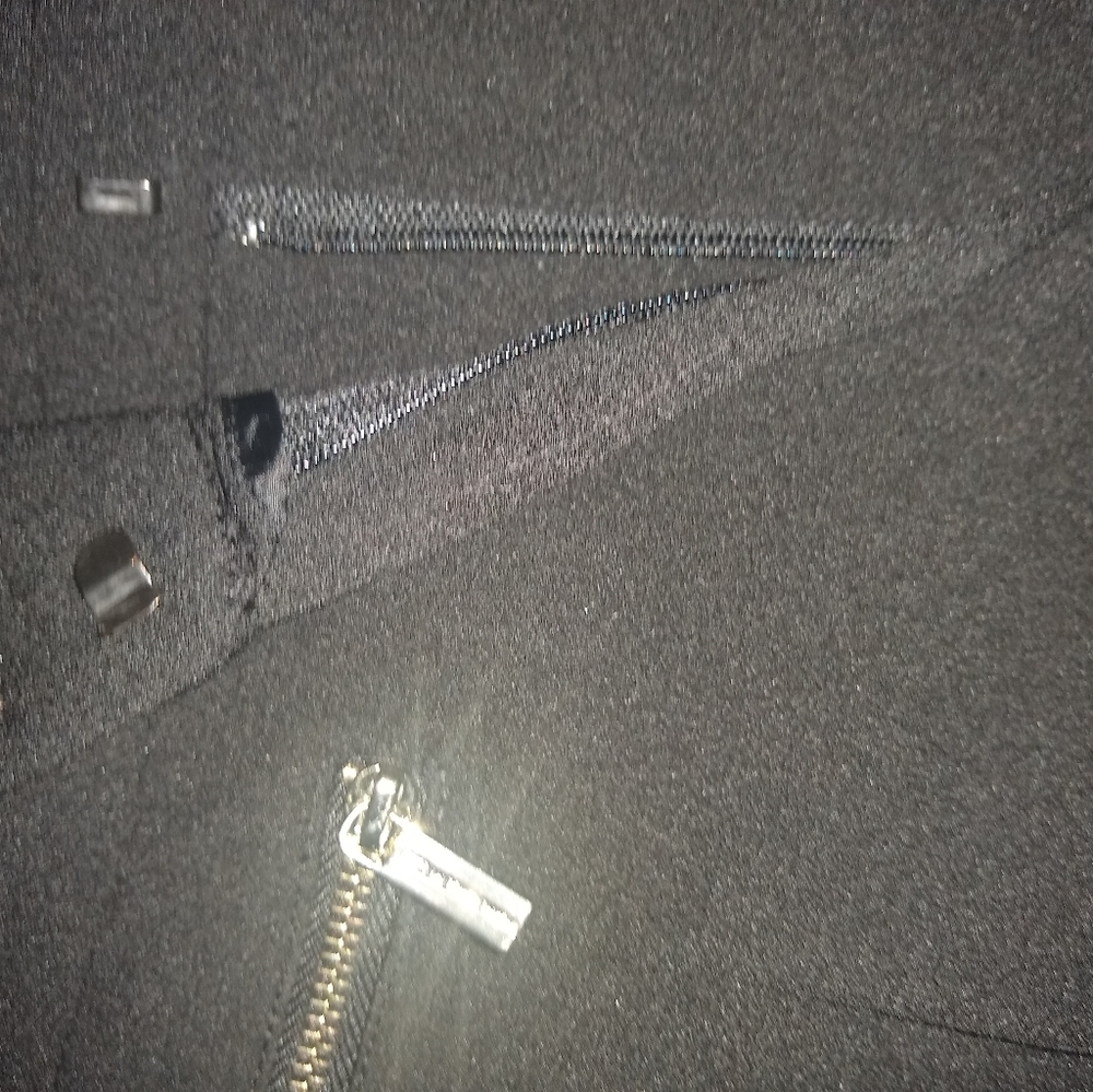 Pants - Picture 3 of 4